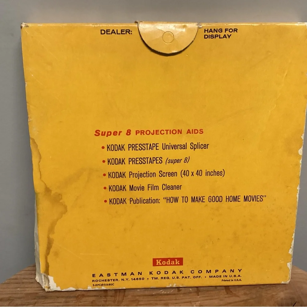 🟡 Vintage - Never Used - Kodak Movie Reel - Super 8 - 400 Feet - Made In USA